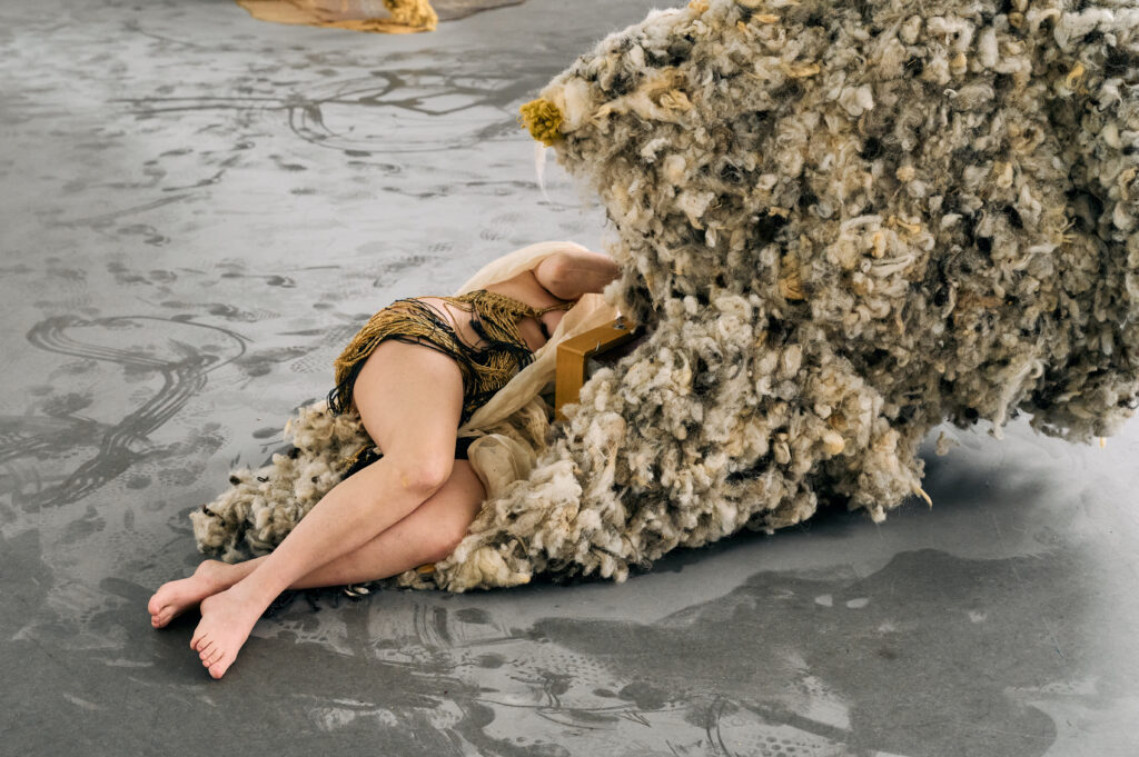 Closing Event,  Evocation of Absent Landscapes by Claudia Bosse, DAS WEISSE HAUS, 2026 – © Markus Gradwohl